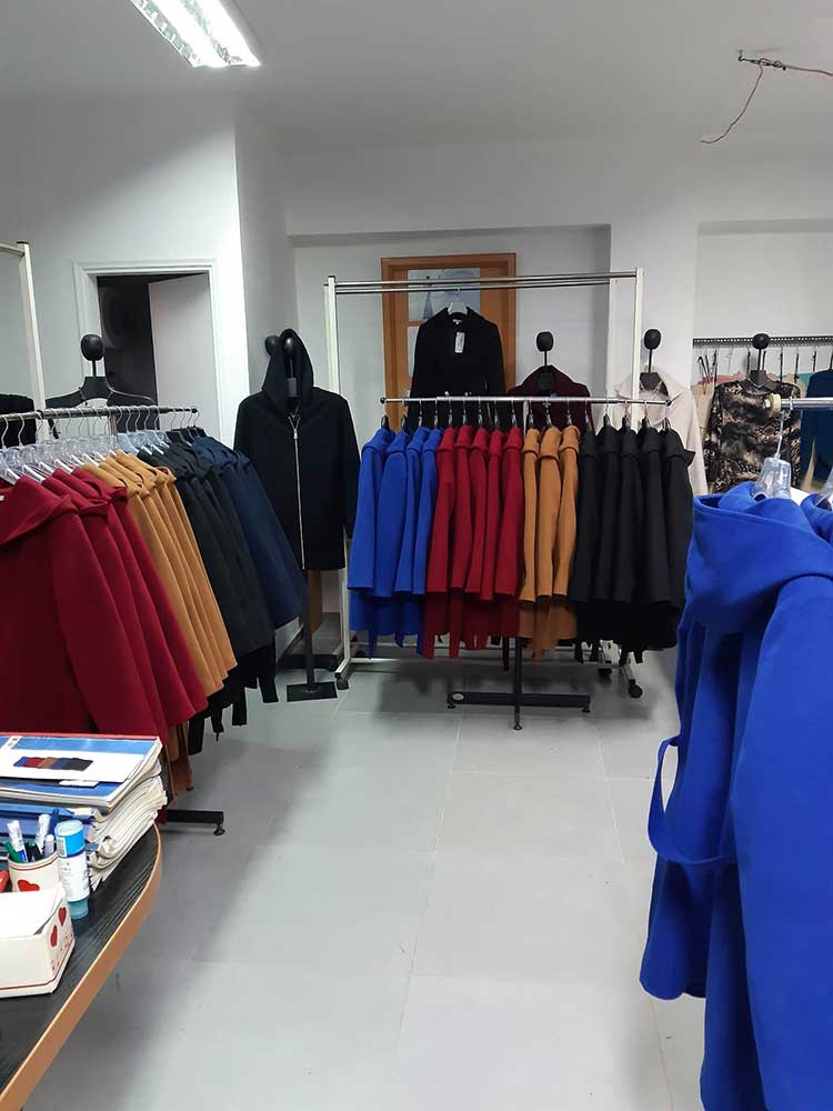 Γυναικεία Ρούχα